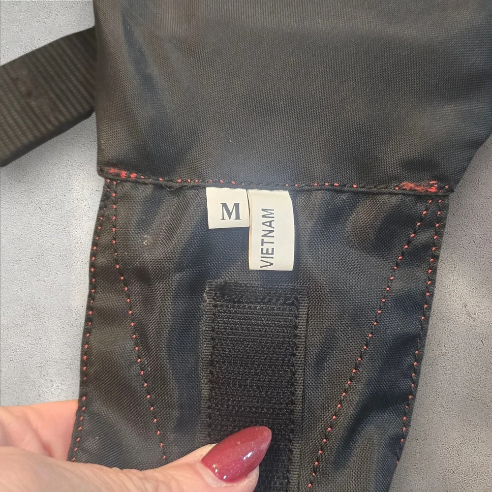 Cabela's Dog Flotation Vest Size Medium‎ (24-60 Pounds)